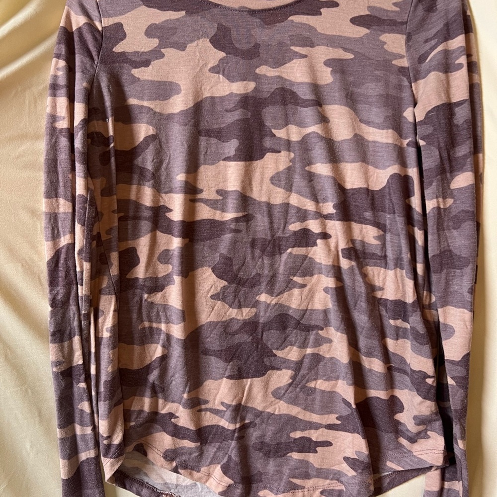 SO Camouflage Crew Neck Top